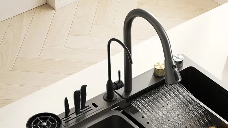 Kitchen faucet