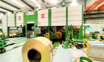 The complete set of Anhui Xinke copper strip six-roll finishing mill developed by China Heavy Duty Institute has reached