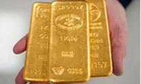 Can The Soaring Gold Price Affect Copper Prices?