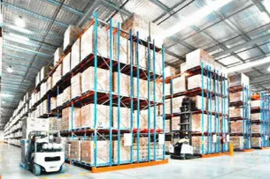 Double-depth racking system