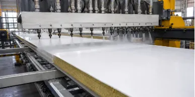 sandwich-panel-steel-coil-uncoiling